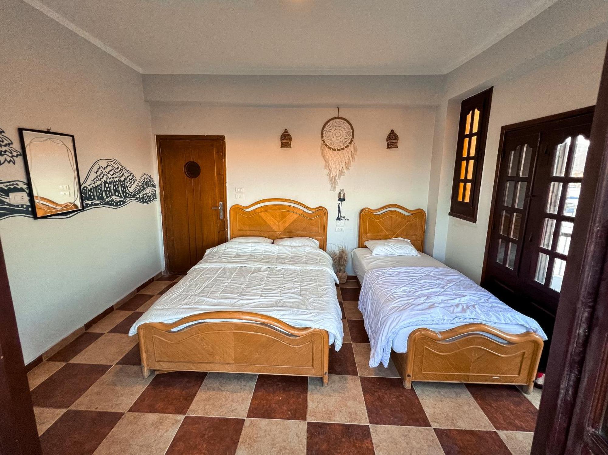 Rafiki Hostels - ダハブ エクステリア 写真