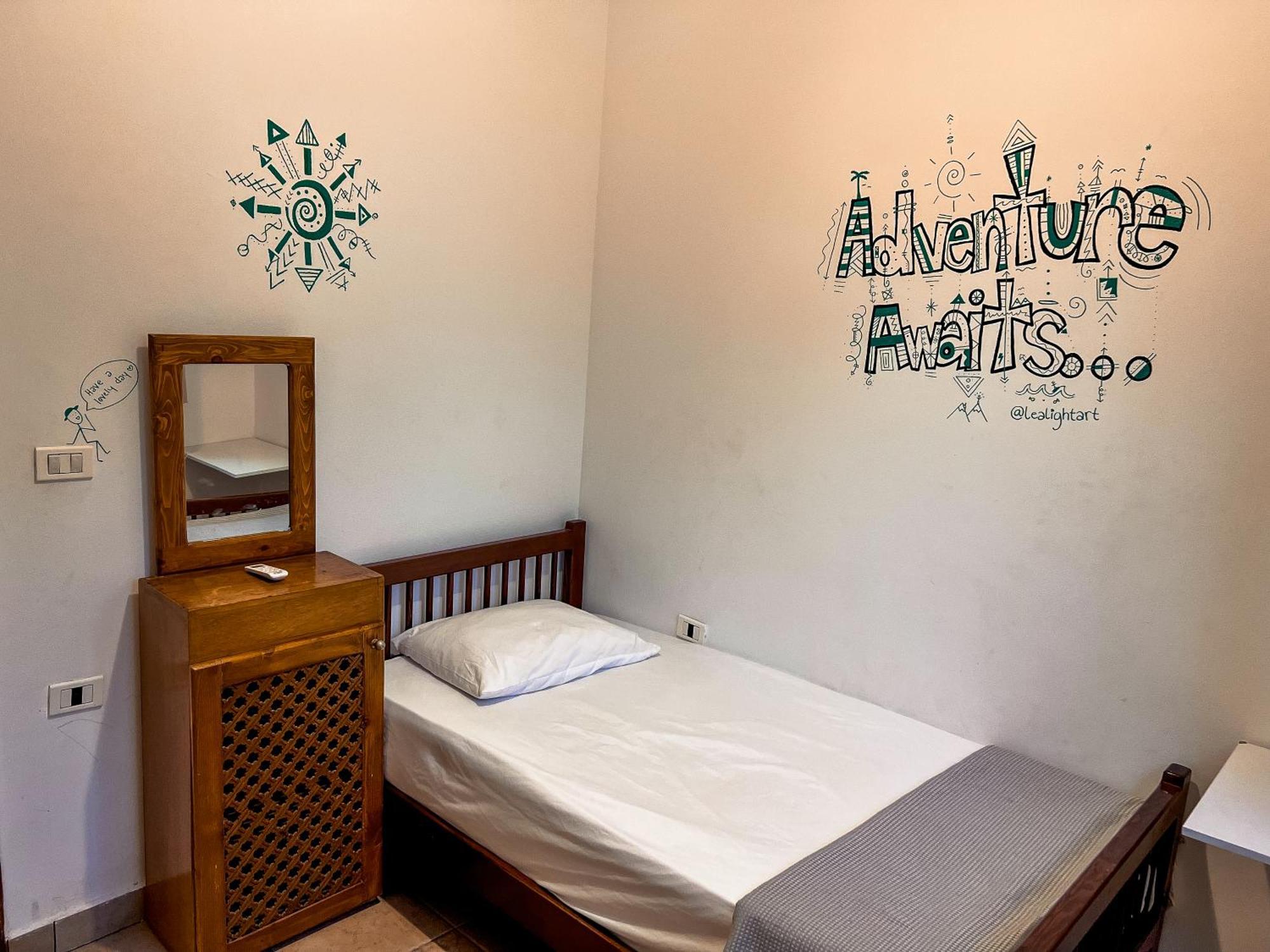 Rafiki Hostels - ダハブ エクステリア 写真
